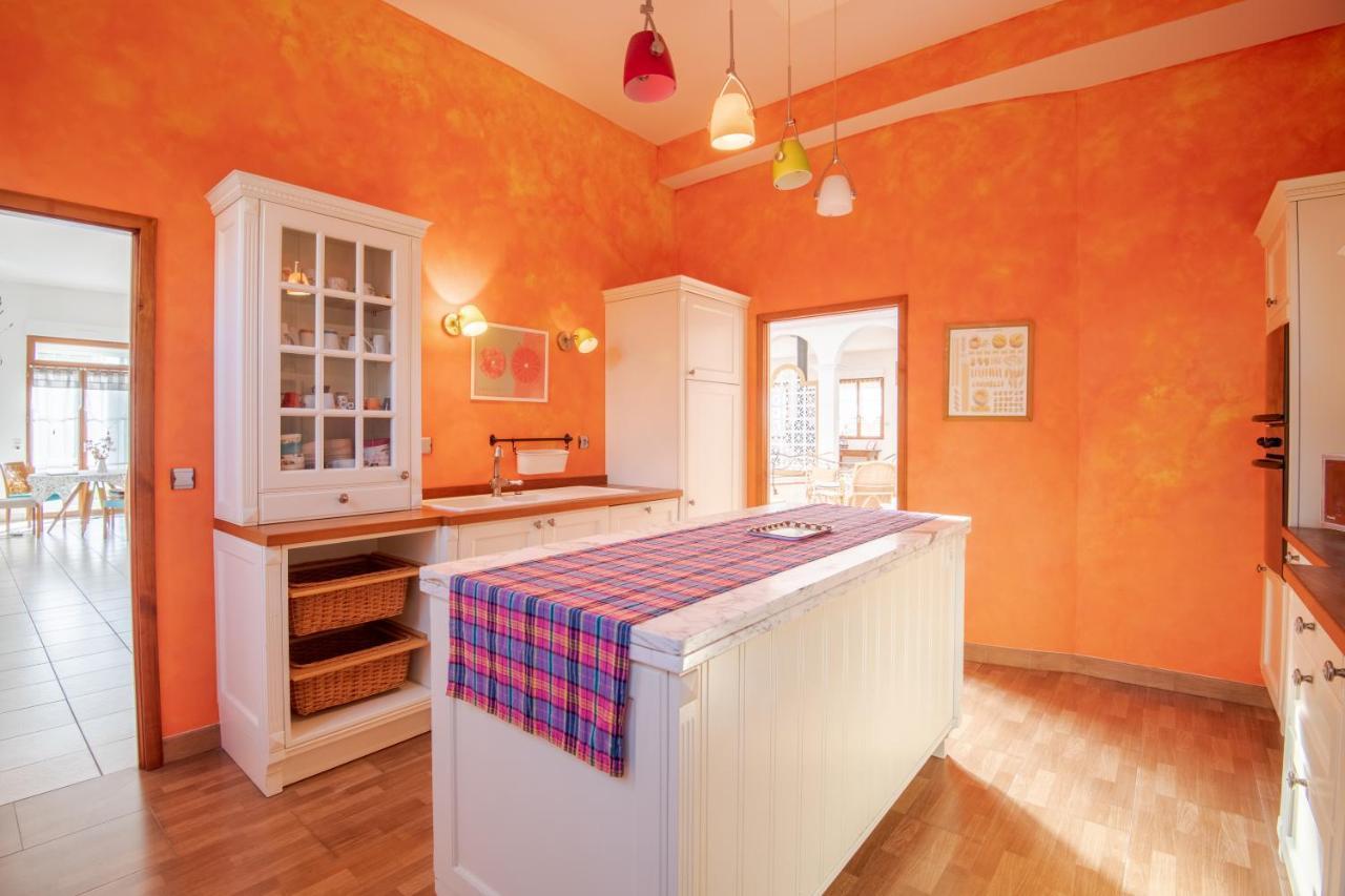 Cottage La Villa Bolero Сен-Сир-сюр-Луар Экстерьер фото