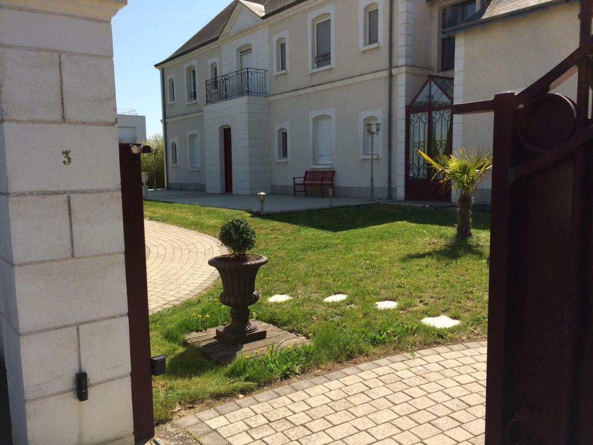 Cottage La Villa Bolero Сен-Сир-сюр-Луар Экстерьер фото